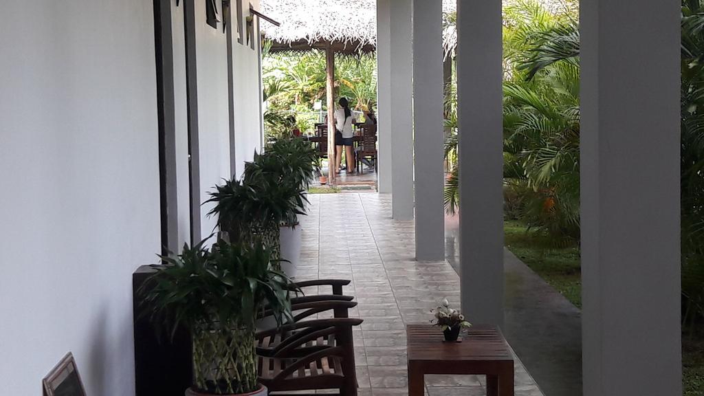 Hotel Ancient Village Polonnaruwa Exteriör bild